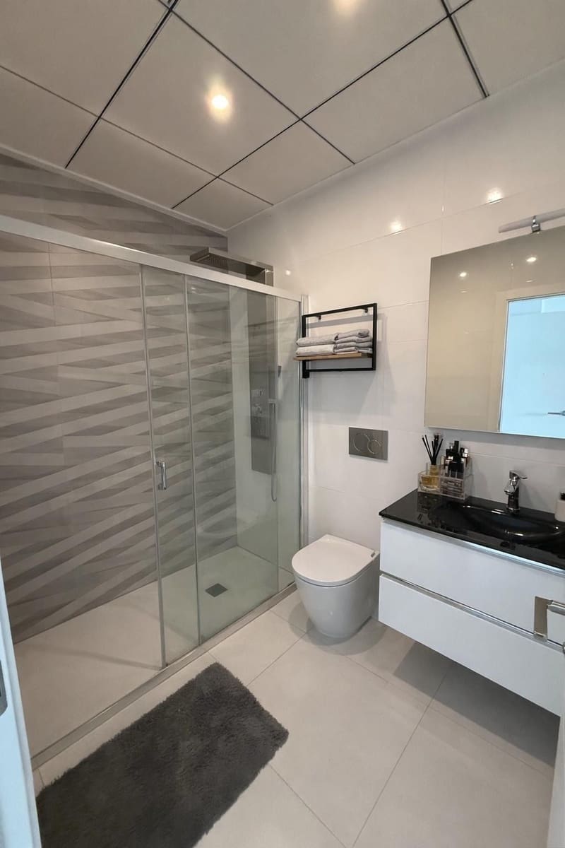 2 bedroom Flat for rent in Polop with pool garage - € 1,550 (Ref: 9610775)