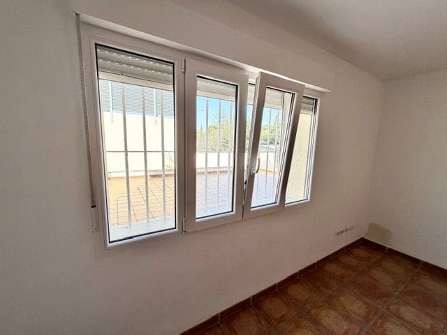 5 makuuhuone Huvila myytävänä paikassa San Juan de Alicante / Sant Joan d'Alacant mukana 
autotalli - 795 000 € (Ref: 9651191)