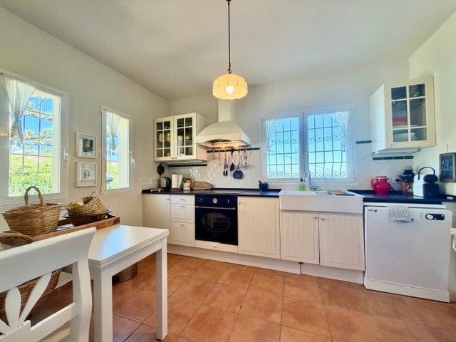 3 sovrum Villa till salu i La Nucia med pool garage - 495 000 € (Ref: 9731645)