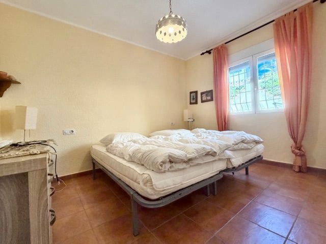 3 sovrum Villa till salu i La Nucia med pool garage - 495 000 € (Ref: 9731645)