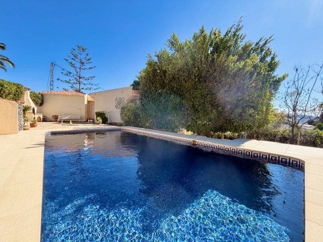 3 sovrum Villa till salu i La Nucia med pool garage - 495 000 € (Ref: 9731645)