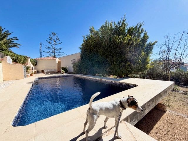 3 sovrum Villa till salu i La Nucia med pool garage - 495 000 € (Ref: 9731645)