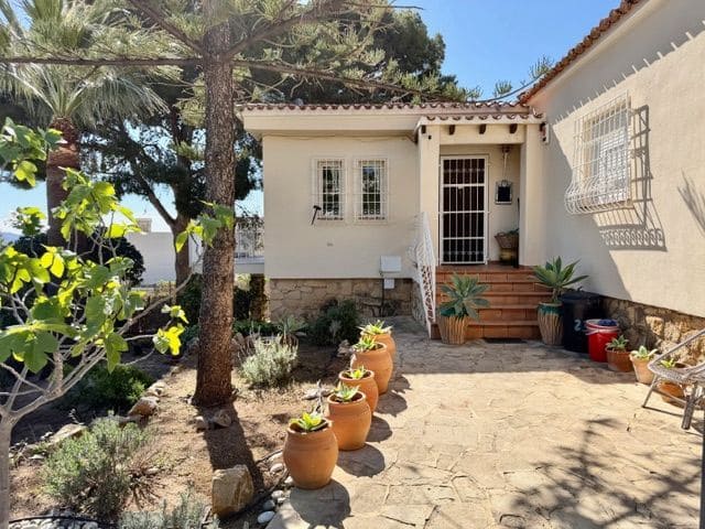 3 quarto Moradia para venda em La Nucia com piscina garagem - 495 000 € (Ref: 9731645)