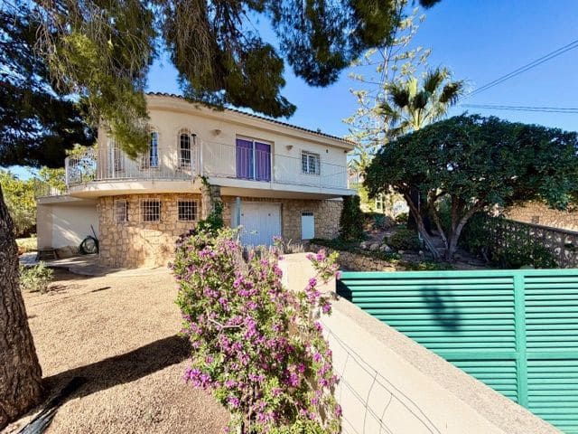 3 sovrum Villa till salu i La Nucia med pool garage - 495 000 € (Ref: 9731645)