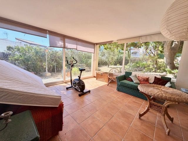 3 sovrum Villa till salu i La Nucia med pool garage - 495 000 € (Ref: 9731645)