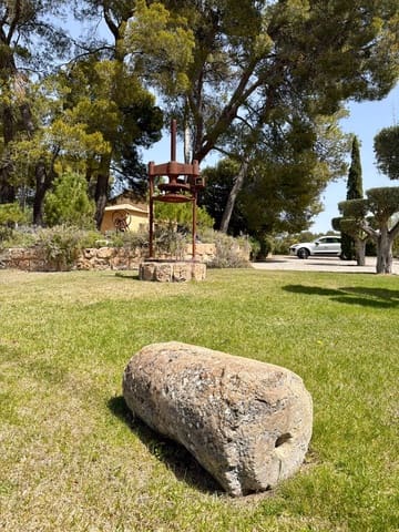 9 chambre Villa/Maison à vendre à Alcoy / Alcoi avec piscine garage - 1 895 000 € (Ref: 9861510)