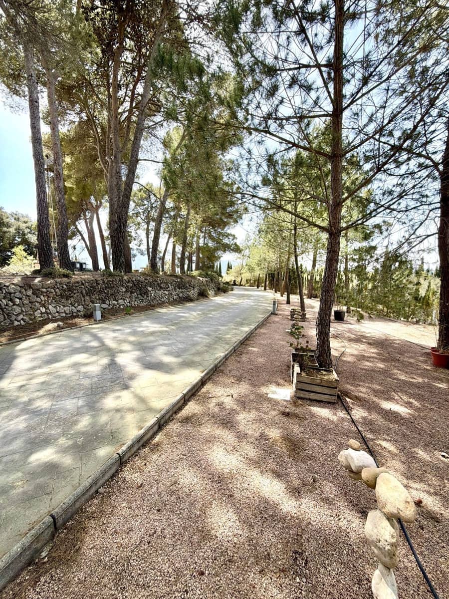 9 slaapkamer Villa te koop in Alcoy / Alcoi met zwembad garage - € 1.895.000 (Ref: 9861510)