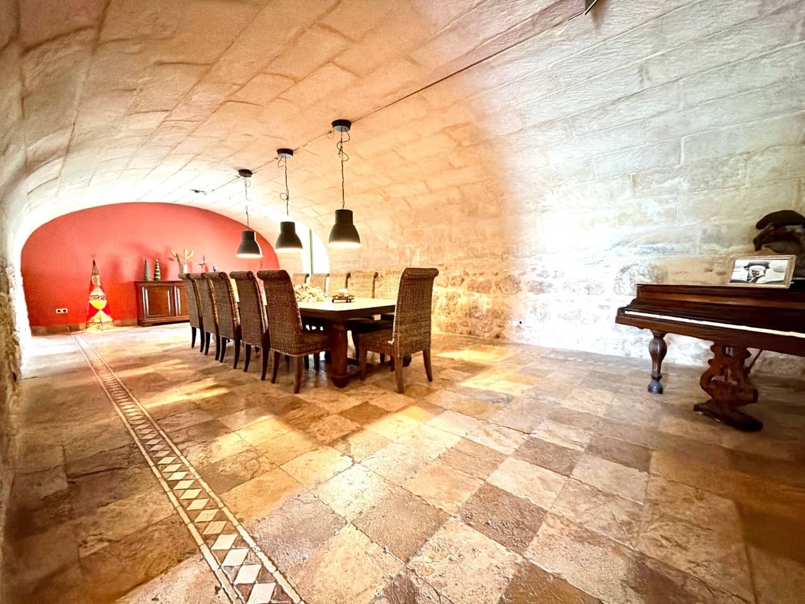 9 slaapkamer Villa te koop in Alcoy / Alcoi met zwembad garage - € 1.895.000 (Ref: 9861510)