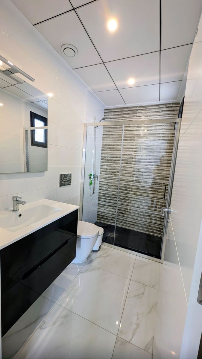 2 bedroom Semi-detached Villa for rent in Polop with pool garage - € 1,700 (Ref: 9976751)
