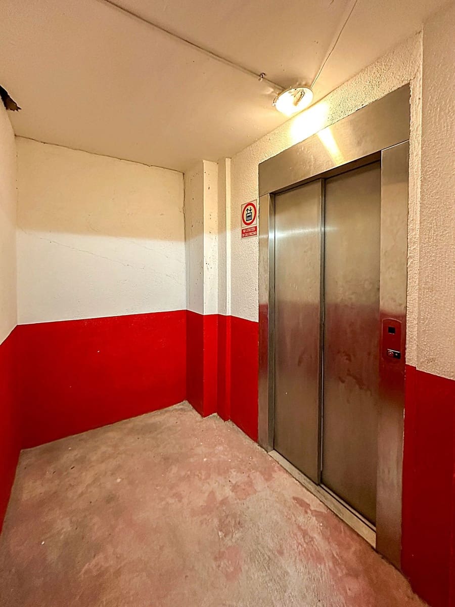 Apartamento de 1 habitación en Sant Antoni de Calonge en venta con garaje - 215.000 € (Ref: 10004996)