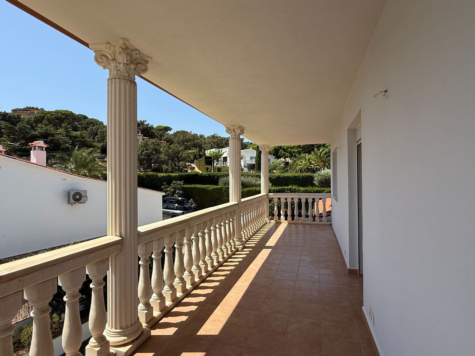 Chalet de 5 habitaciones en Calonge i Sant Antoni en alquiler con piscina garaje - 2.500 € (Ref: 10012809)