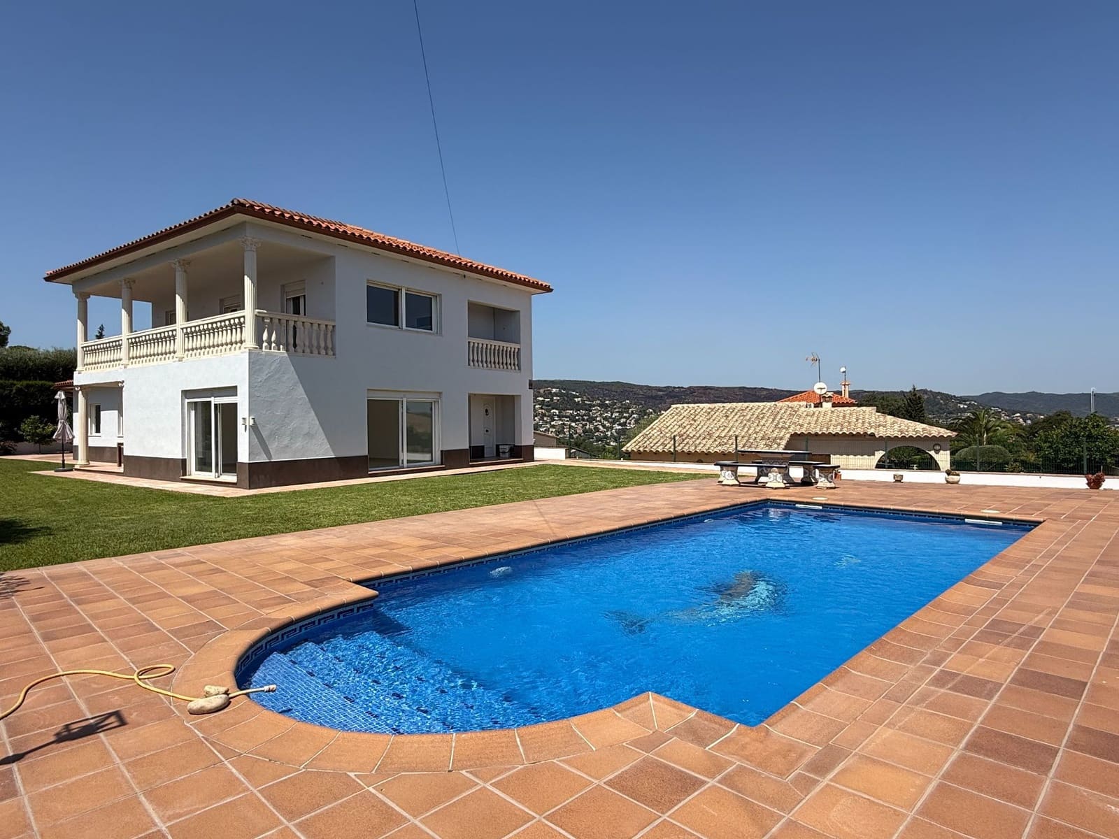Chalet de 5 habitaciones en Calonge i Sant Antoni en alquiler con piscina garaje - 2.500 € (Ref: 10012809)