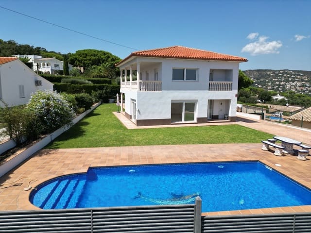 Chalet de 5 habitaciones en Calonge i Sant Antoni en alquiler con piscina garaje - 2.500 € (Ref: 10012809)