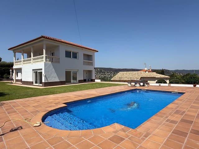 Chalet de 5 habitaciones en Calonge i Sant Antoni en alquiler con piscina garaje - 2.500 € (Ref: 10012809)