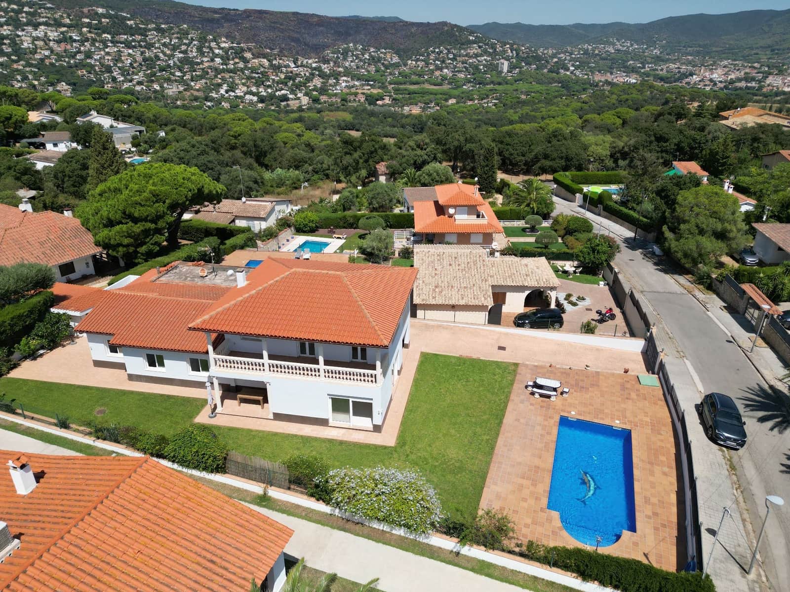 Chalet de 5 habitaciones en Calonge i Sant Antoni en alquiler con piscina garaje - 2.500 € (Ref: 10012809)
