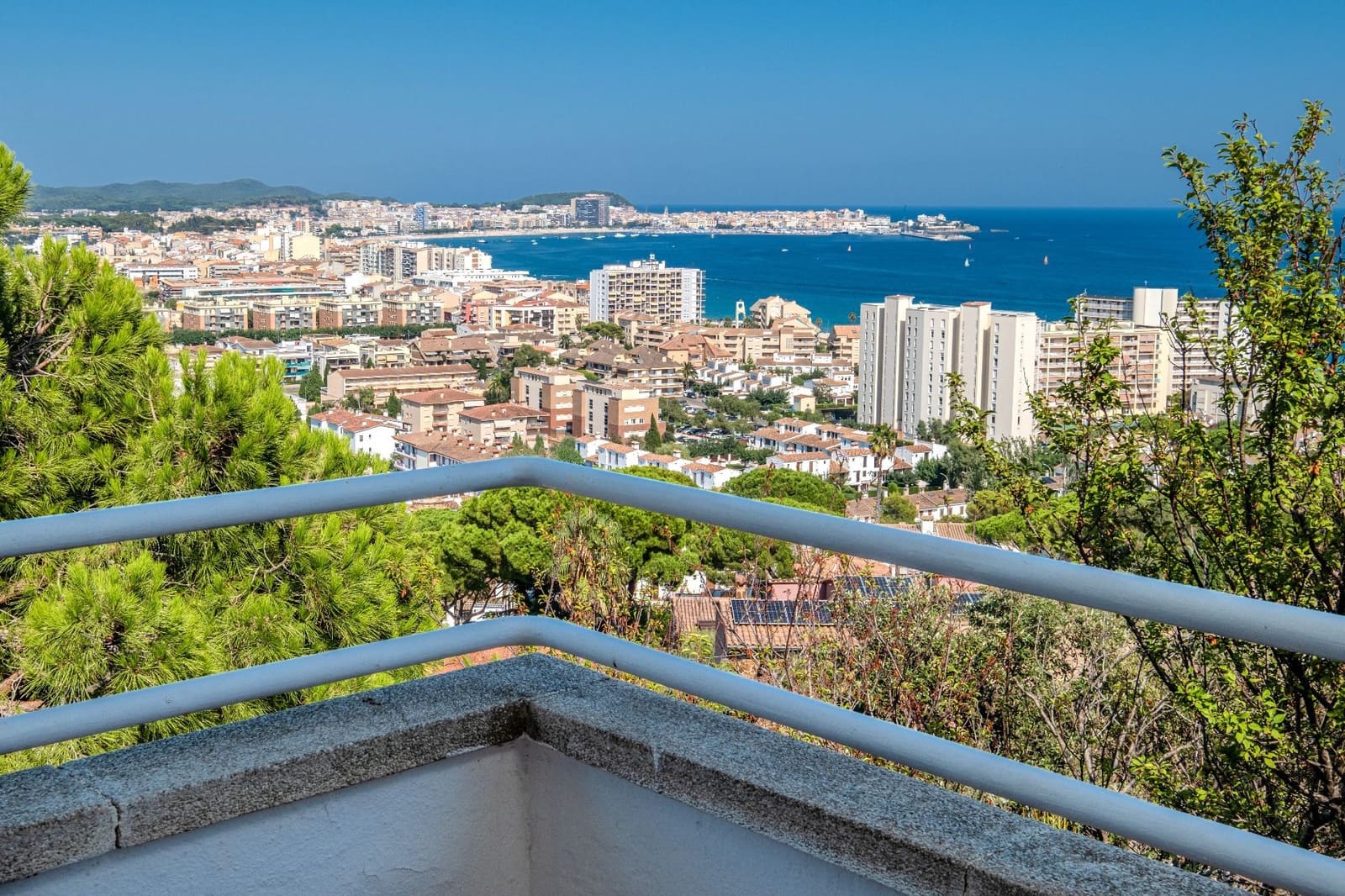 5 Zimmer Villa zu verkaufen in Sant Antoni de Calonge mit Pool Garage - 1.240.000 € (Ref: 10020130)