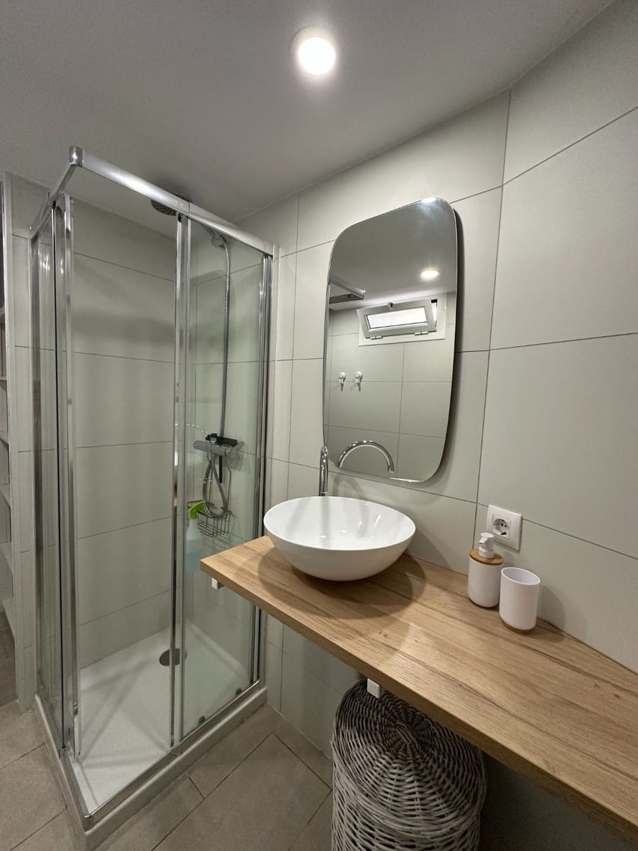 Appartement de 2 chambres à louer à Calonge i Sant Antoni - 600 € (Ref: 10025083)