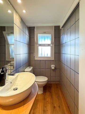 Apartamento de 3 habitaciones en Sant Antoni de Calonge, Calonge i Sant Antoni en alquiler con piscina garaje - 1.200 € (Ref: 10026732)