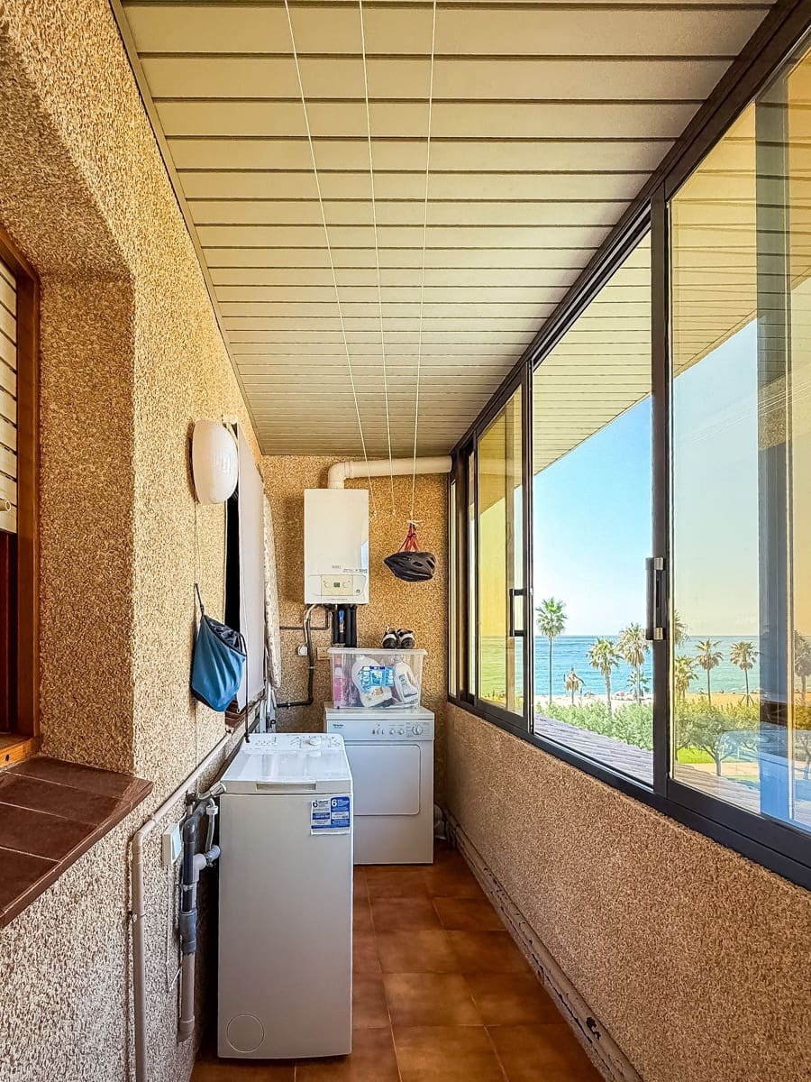 Apartamento de 3 habitaciones en Sant Antoni de Calonge en alquiler con piscina garaje - 1.200 € (Ref: 10026732)