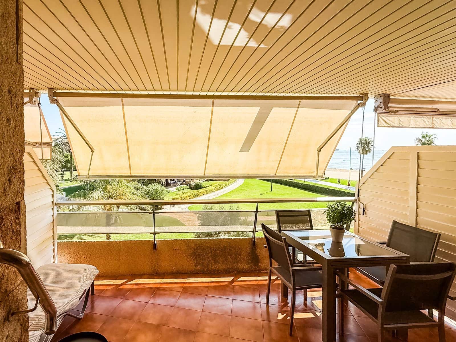 Apartamento de 3 habitaciones en Sant Antoni de Calonge en alquiler con piscina garaje - 1.200 € (Ref: 10026732)