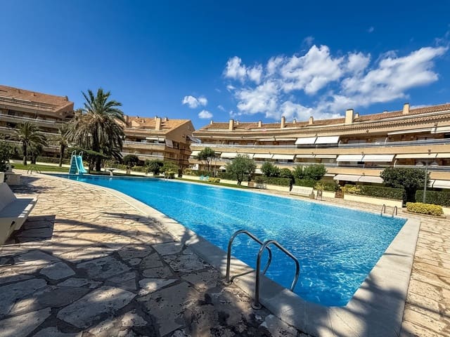 Apartamento de 3 habitaciones en Sant Antoni de Calonge, Calonge i Sant Antoni en alquiler con piscina garaje - 1.200 € (Ref: 10026732)