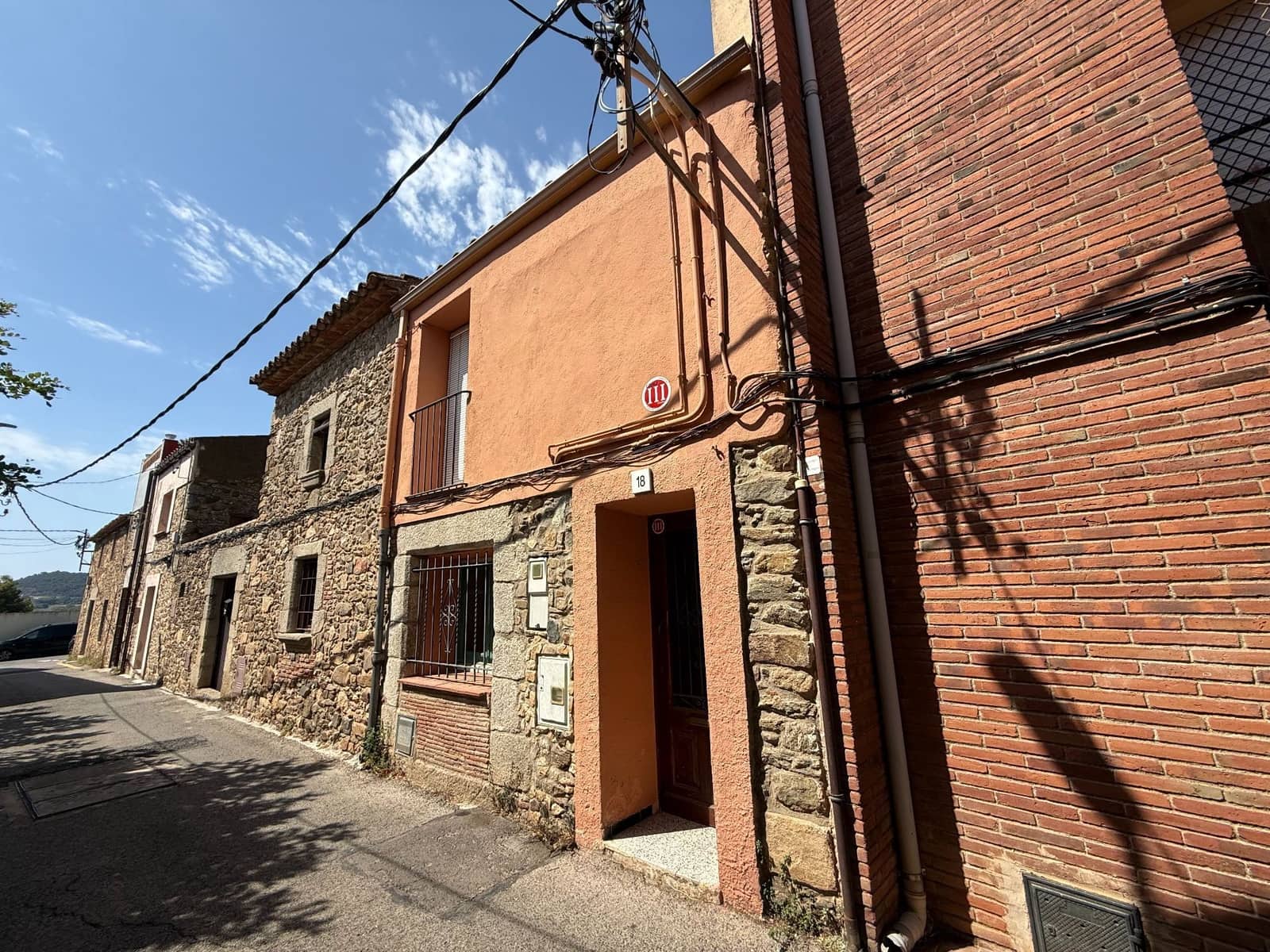 3 bedroom Townhouse for sale in Calonge i Sant Antoni - € 180,000 (Ref: 10030015)