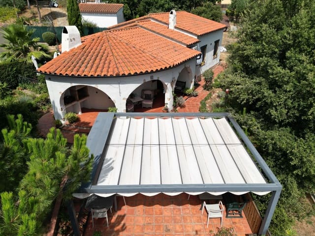 Chalet de 3 habitaciones en Calonge i Sant Antoni en venta - 495.000 € (Ref: 10034886)