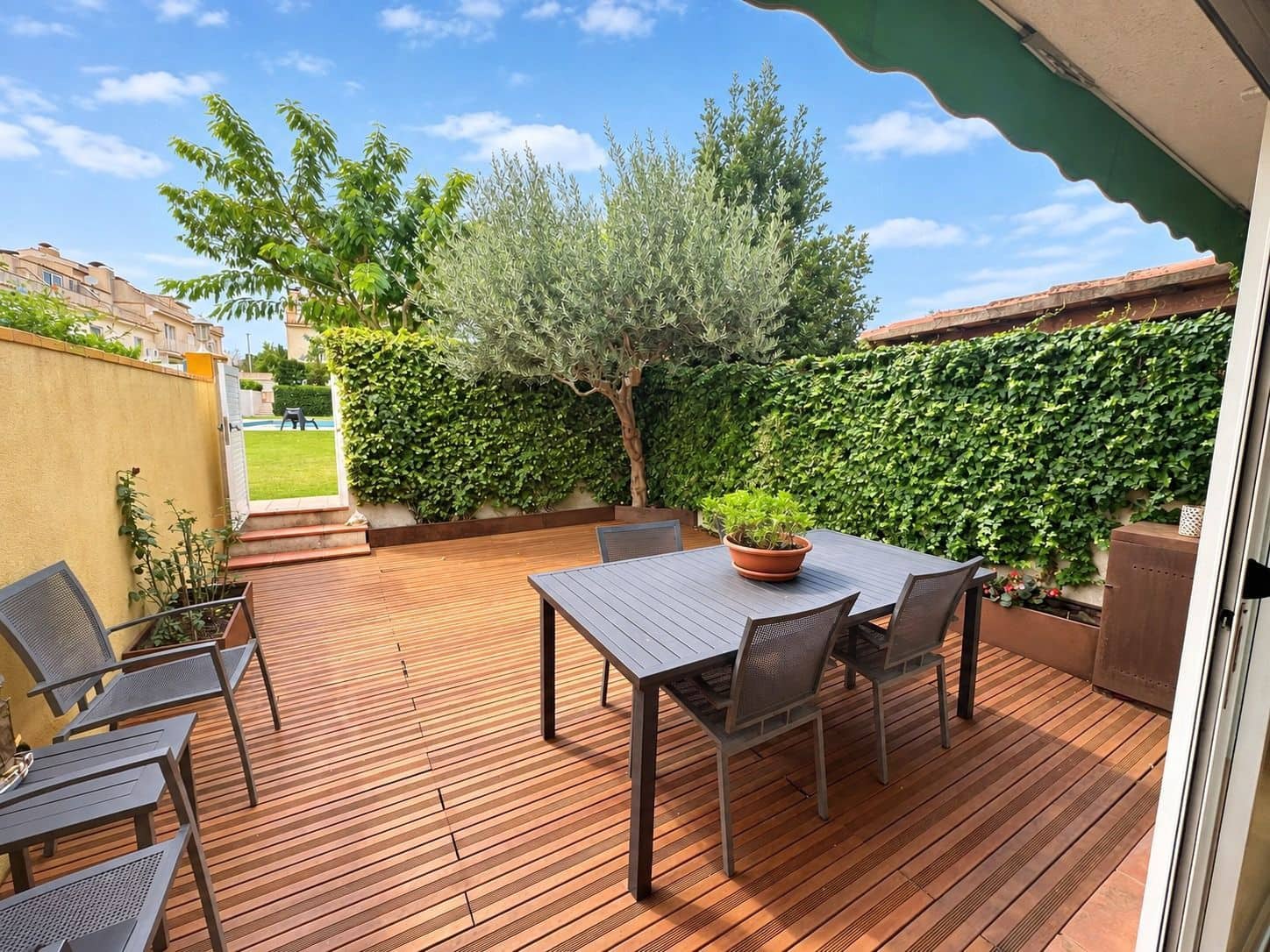 Pareado de 5 habitaciones en Palafrugell en venta con piscina garaje - 499.000 € (Ref: 10179964)