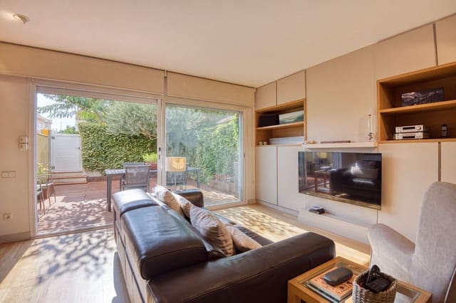 Pareado de 5 habitaciones en Palafrugell en venta con piscina garaje - 499.000 € (Ref: 10179964)