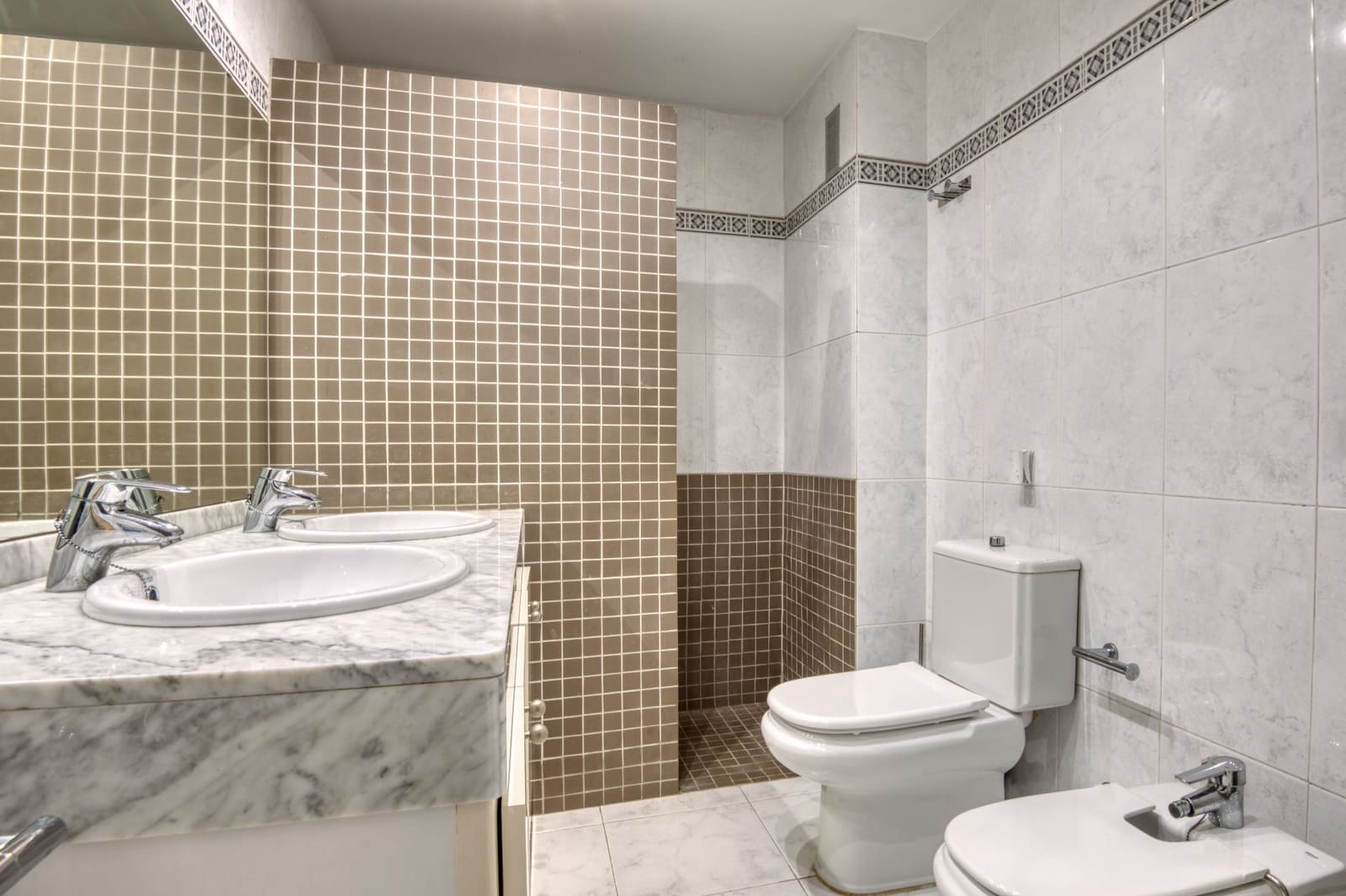 Pareado de 5 habitaciones en Palafrugell en venta con piscina garaje - 499.000 € (Ref: 10179964)