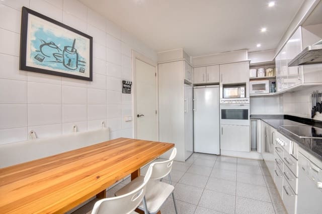Pareado de 5 habitaciones en Palafrugell en venta con piscina garaje - 499.000 € (Ref: 10179964)