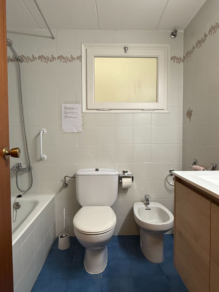 3 bedroom Apartment for rent in Sant Antoni de Calonge - € 3,000 (Ref: 2737873)