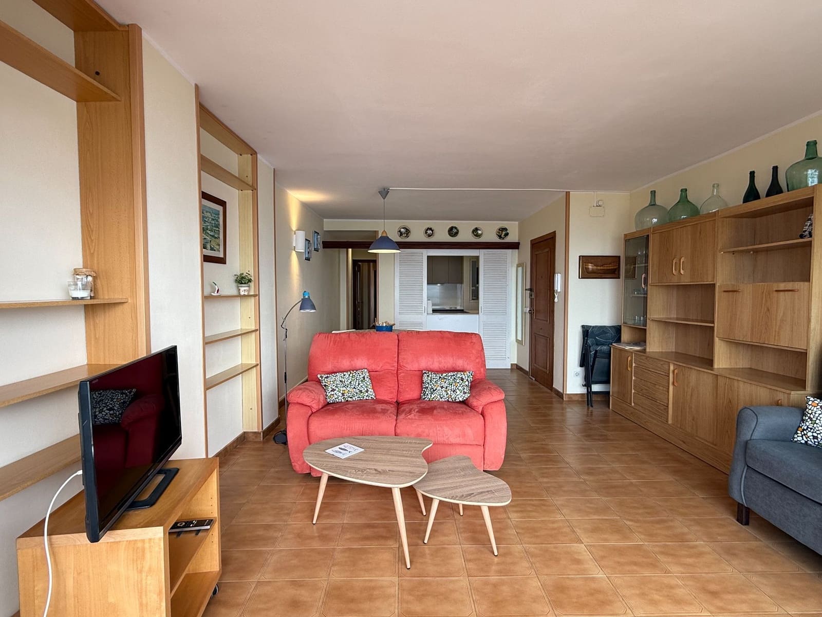 3 bedroom Apartment for rent in Sant Antoni de Calonge - € 3,000 (Ref: 2737873)