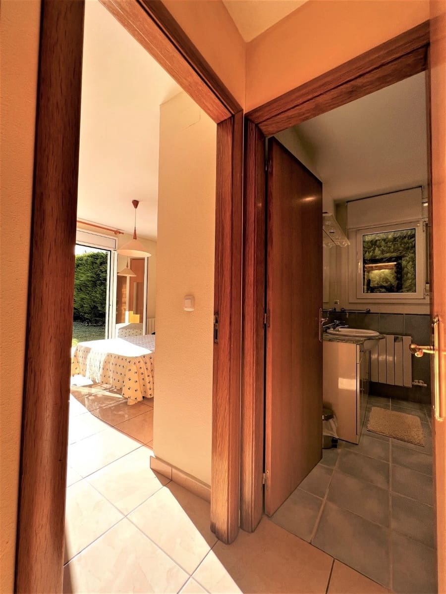 3 sovrum Villa till salu i Sant Antoni de Calonge med pool garage - 910 000 € (Ref: 3216335)