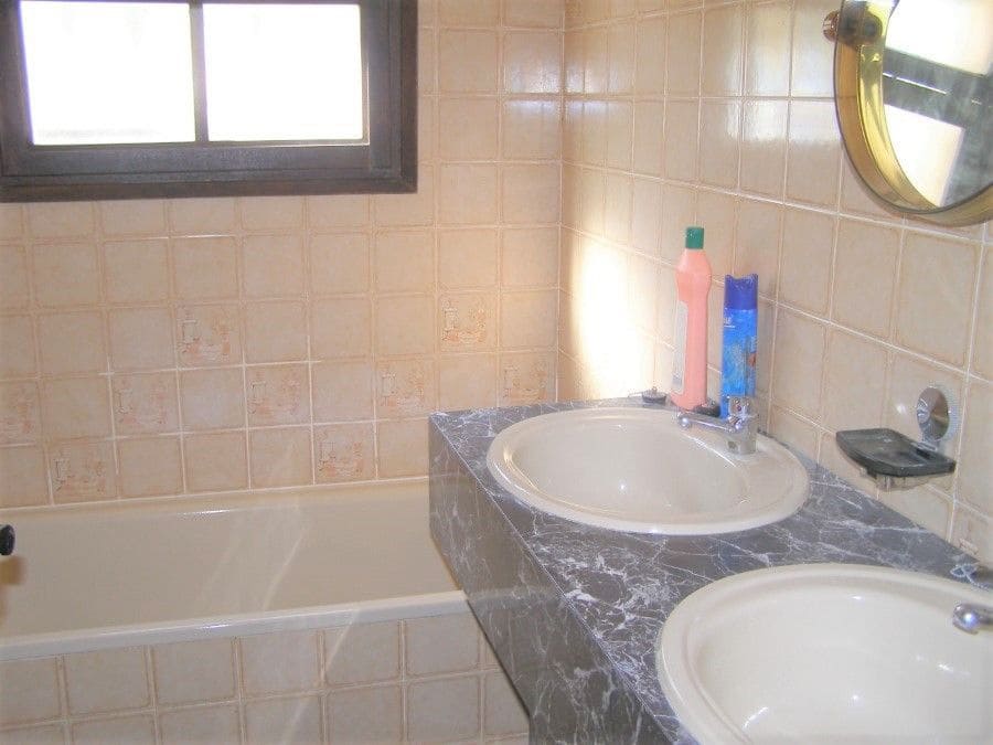 9 sovrum Villa till salu i Calonge i Sant Antoni med garage - 425 000 € (Ref: 5077372)