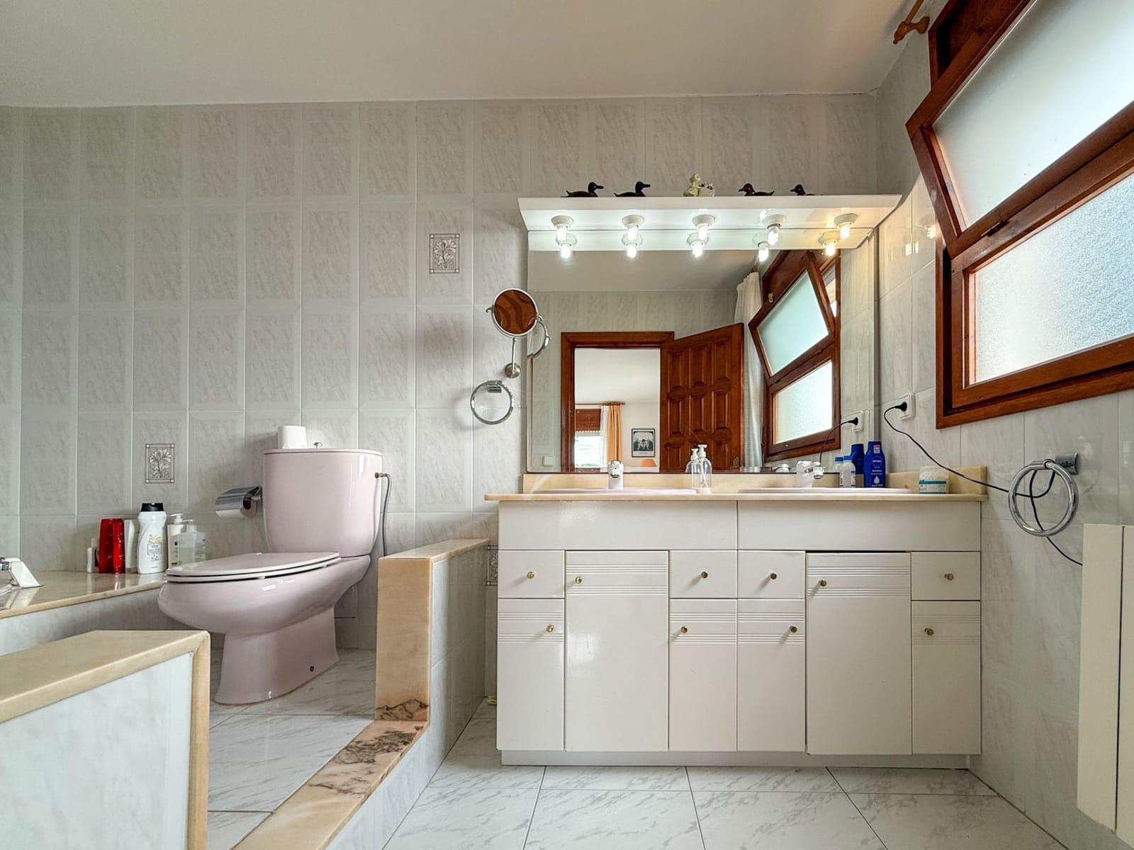 4 soveværelse Villa til salg i Sant Antoni de Calonge med swimmingpool garage - € 680.000 (Ref: 5326247)