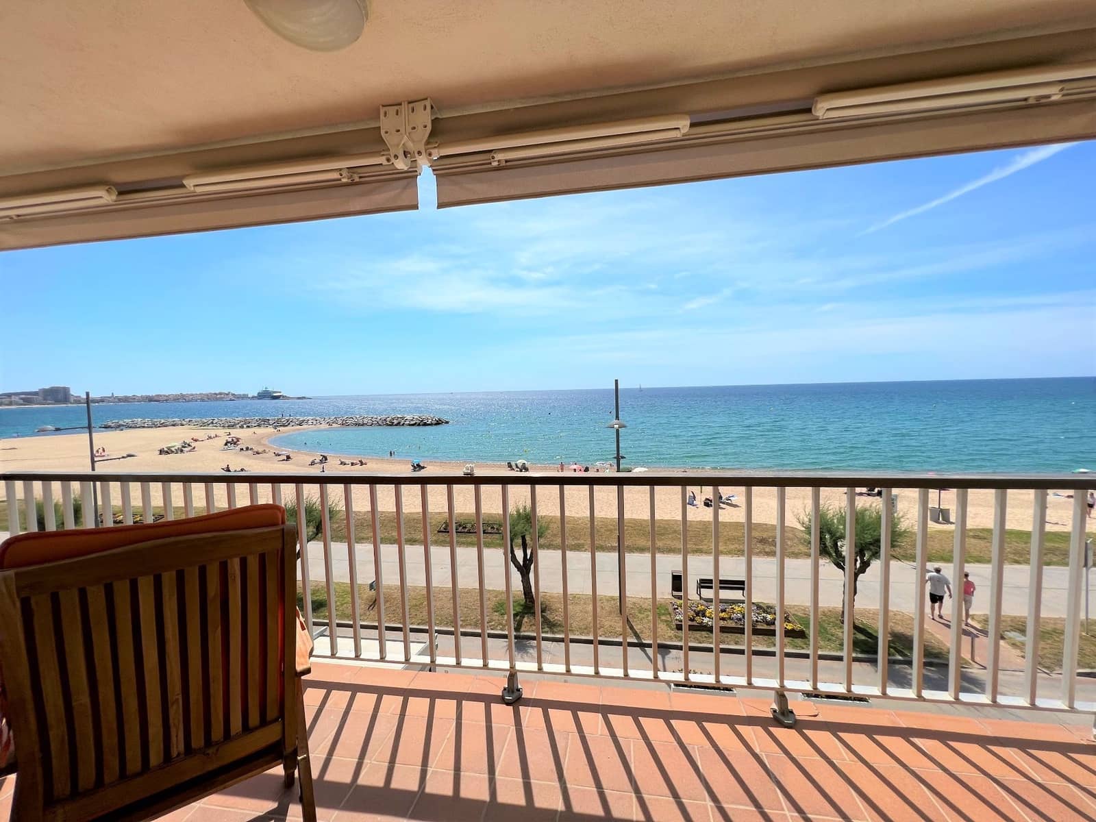 2 bedroom Apartment for rent in Sant Antoni de Calonge with garage - € 3,200 (Ref: 7706983)