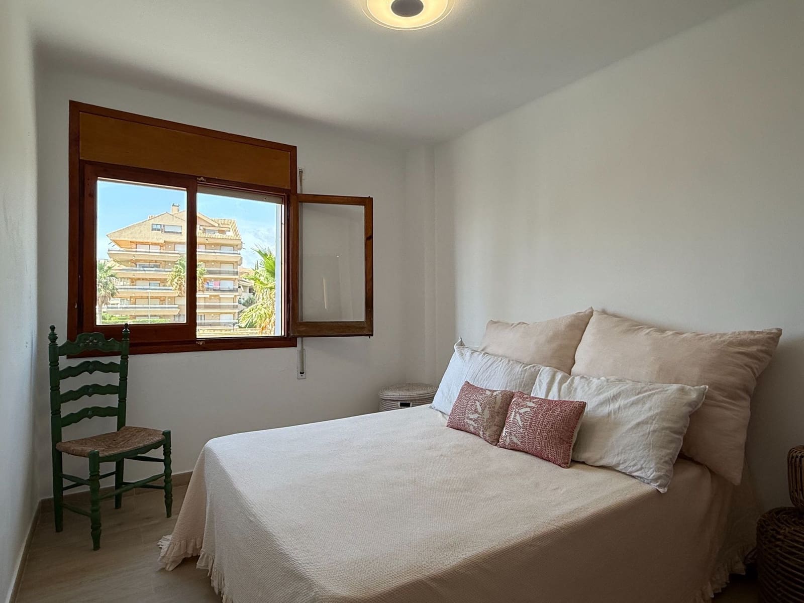 2 bedroom Apartment for rent in Sant Antoni de Calonge - € 1,000 (Ref: 7788798)