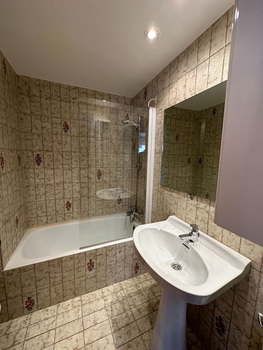 4 bedroom Apartment for rent in Palamos with garage - € 836 (Ref: 8140215)