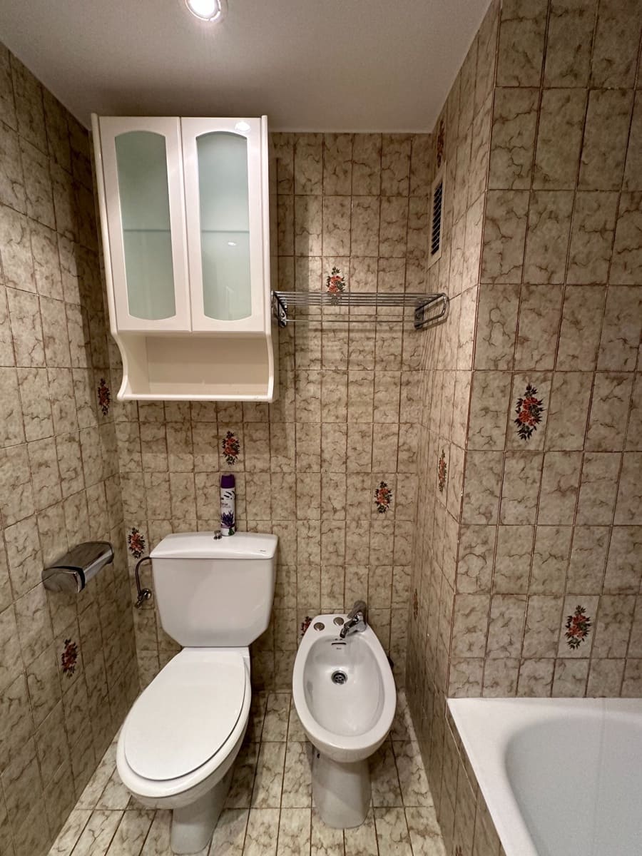 4 bedroom Apartment for rent in Palamos with garage - € 836 (Ref: 8140215)