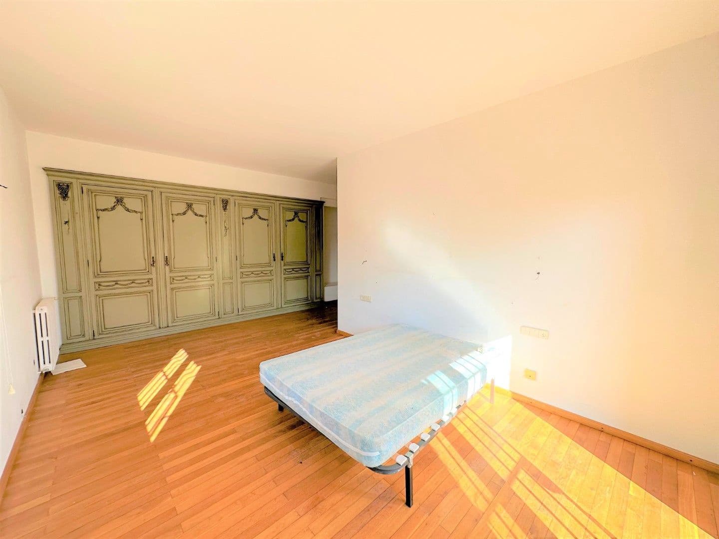 8 soveværelse Finca/Landehus til salg i Palamos med swimmingpool garage - € 1.300.000 (Ref: 8258314)