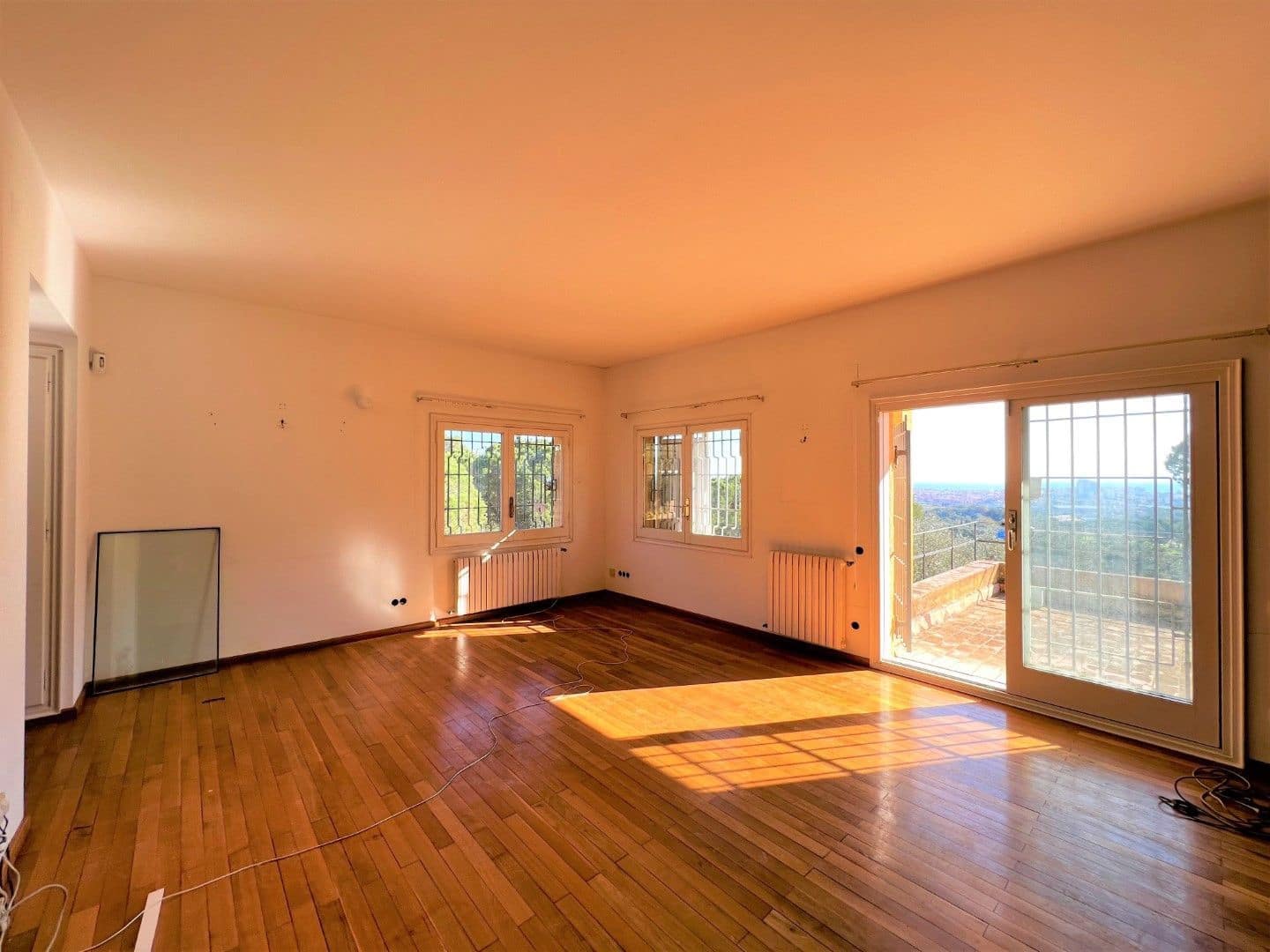 8 soveværelse Finca/Landehus til salg i Palamos med swimmingpool garage - € 1.300.000 (Ref: 8258314)