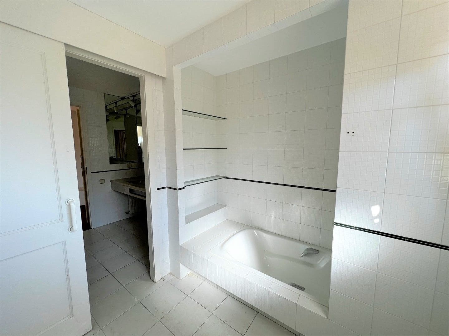 8 soveværelse Finca/Landehus til salg i Palamos med swimmingpool garage - € 1.300.000 (Ref: 8258314)