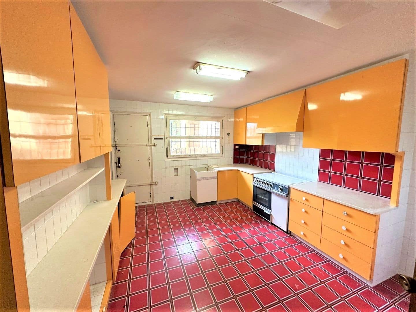 8 soveværelse Finca/Landehus til salg i Palamos med swimmingpool garage - € 1.300.000 (Ref: 8258314)