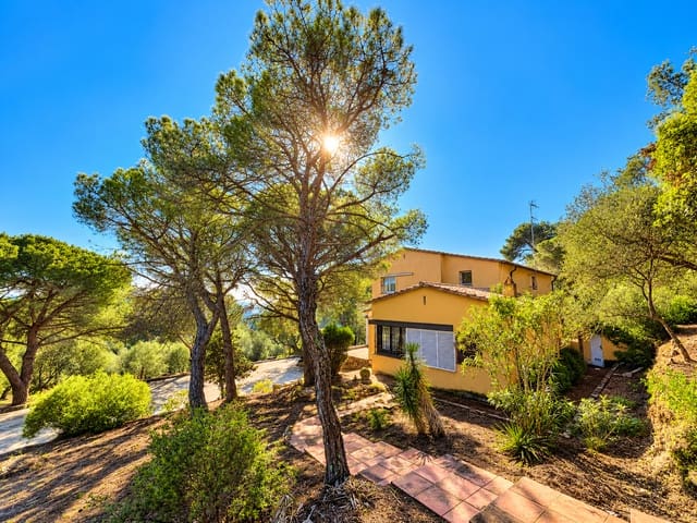 8 chambre Finca/Maison de Campagne à vendre à Palamós avec piscine garage - 995 000 € (Ref: 8258314)