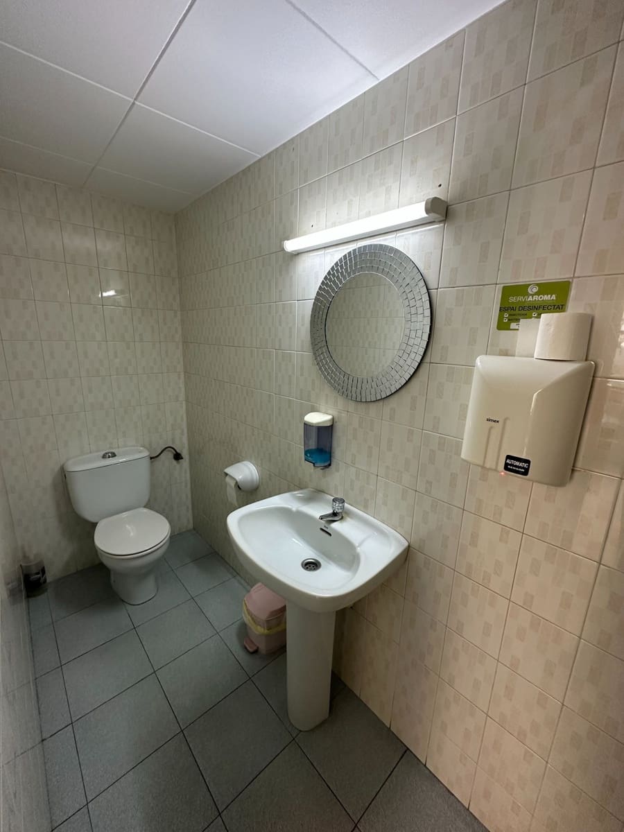 Erhverv til salg i Palamos - € 170.000 (Ref: 8258317)