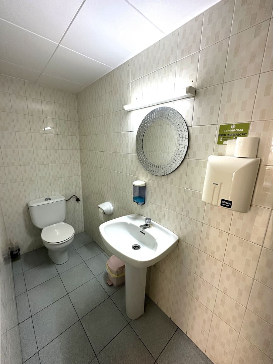 Erhverv til salg i Palamos - € 170.000 (Ref: 8258317)