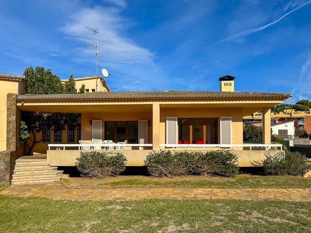 5 Zimmer Villa zu verkaufen in Sant Antoni de Calonge, Calonge i Sant Antoni mit Garage - 895.000 € (Ref: 8258319)