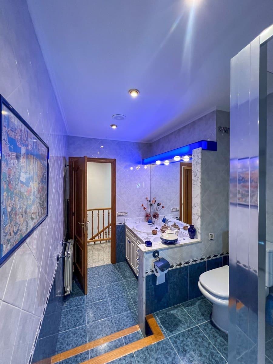 4 soverom Kjedet enebolig til salgs i Calonge i Sant Antoni med garasje - € 419 900 (Ref: 8258321)