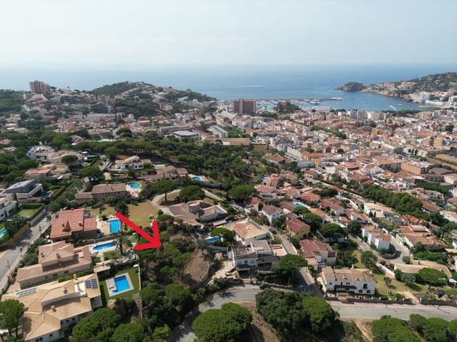 Undeveloped Land for sale in Sant Feliu de Guíxols - € 425,000 (Ref: 8448033)